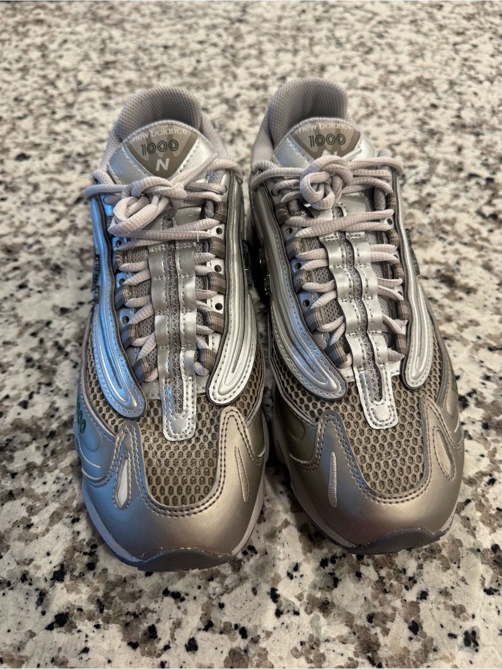 New Balance 1000 Metallic Silver Sneakers – Size 9 Women / 7.5 Men